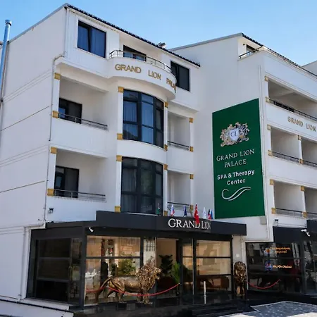 Grand Lion Palace Hotel 4*