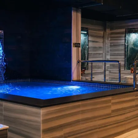 Grand Lion Palace 4*